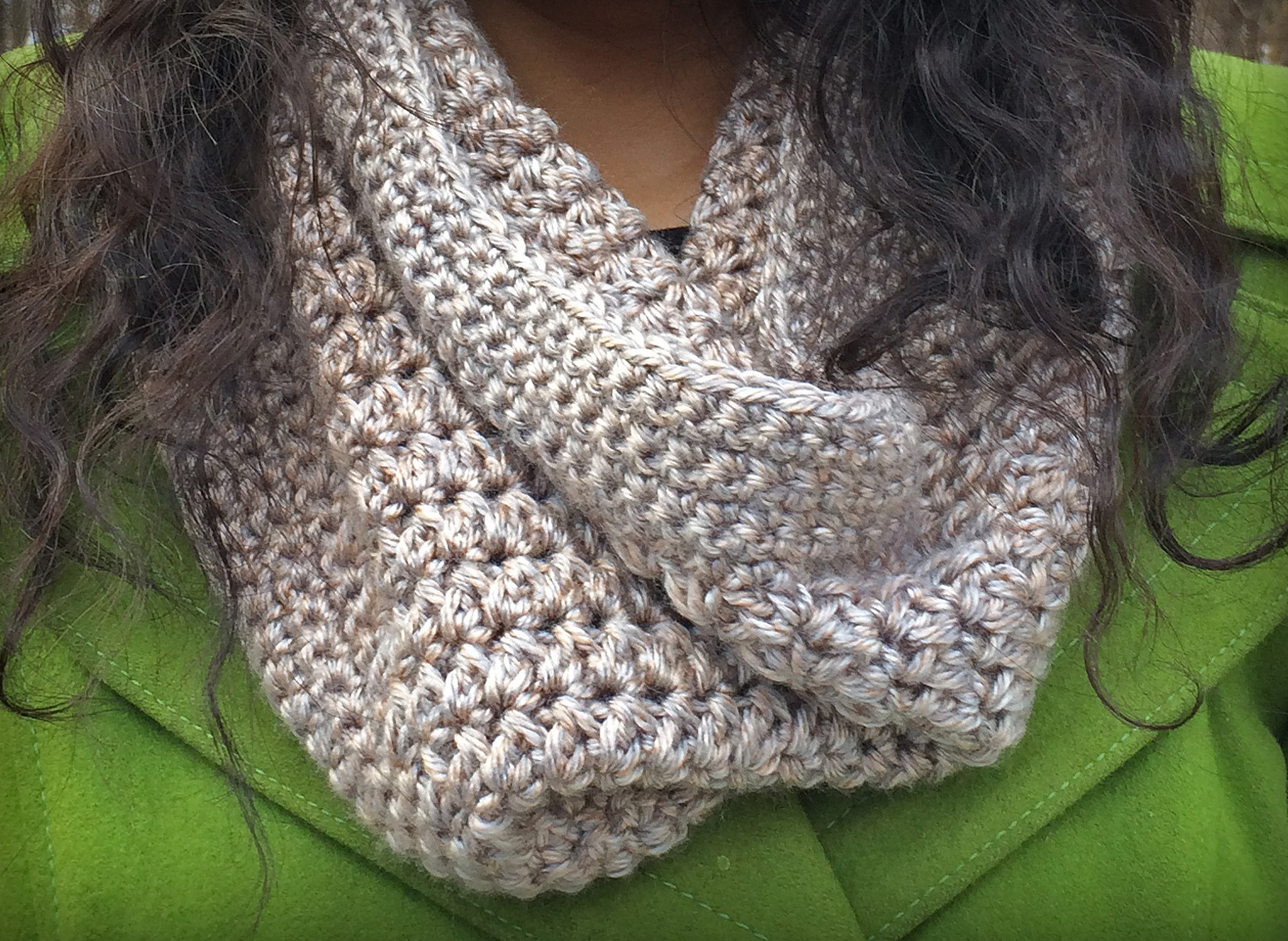 Pattern Of The Day Eggnog Crochet Cowl Stitch And Unwind